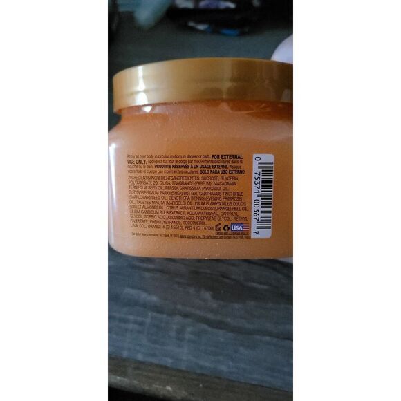 Tree Hut Sunkissed Poppy Shea Sugar Scrub. Mangold White Lily Shea Butter - Picture 4 of 4